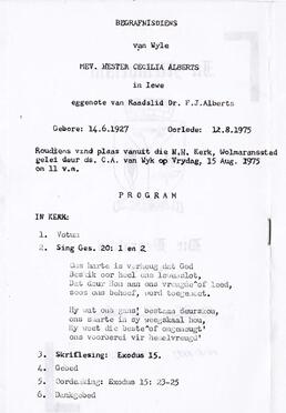 ALBERTS-Hester-Cecilia-Nn-Cissy-née-Minnaar-1927-1975-F-02