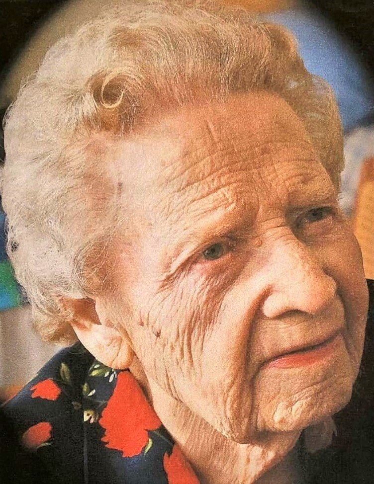 BEKKER-Cecilia-Anna-Nn-Lot.Lottie-1921-2016-F_99