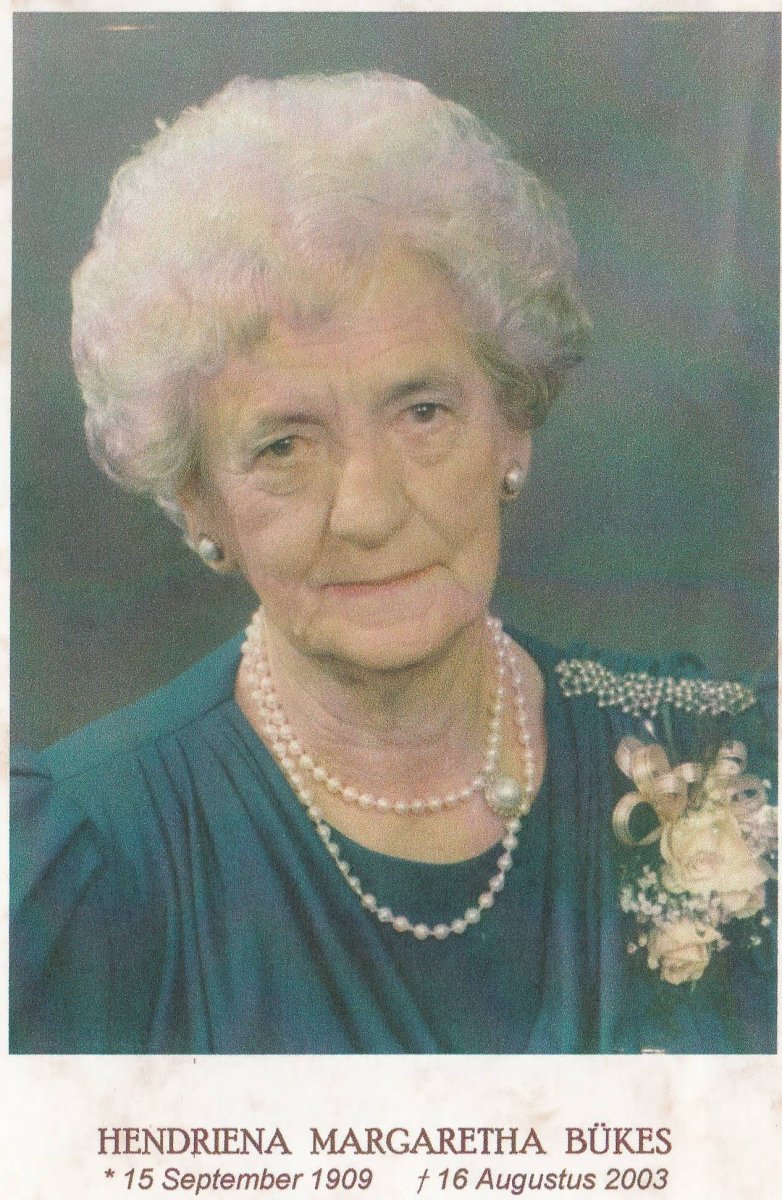 BÜKES-Hendriena-Margaretha-1909-2003-F_1