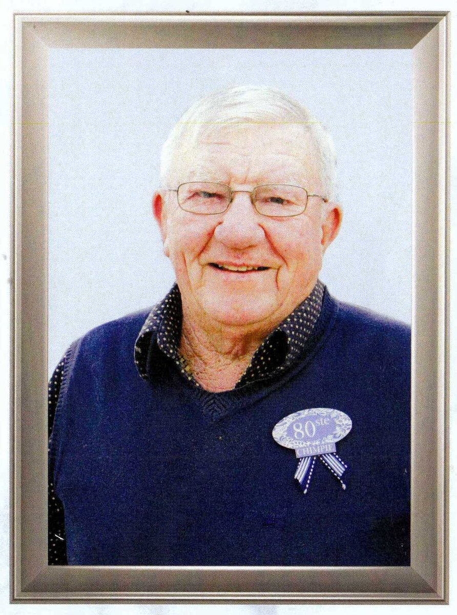 CAWOOD-Joseph-Nn-Chimpie-1936-2019-Prof-M_01