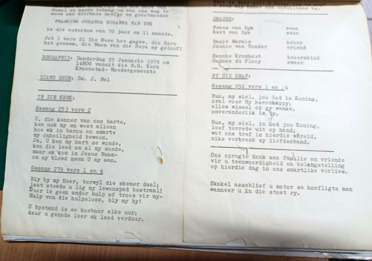 DYK-VAN-Francina-Johanna-Susanna-1908-1979-F-01