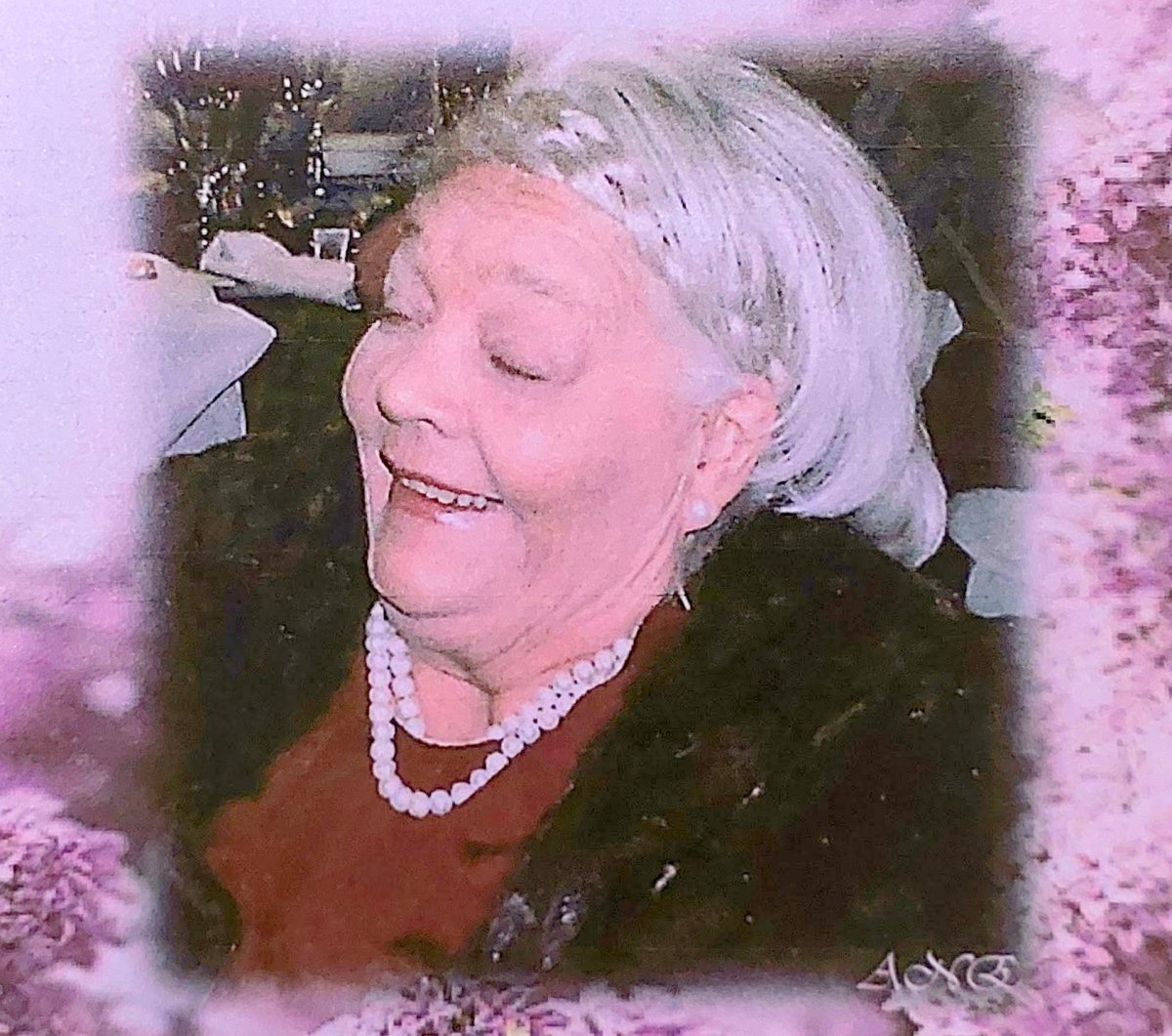 GRAAN-VAN-Julie-1939-2019-F_01