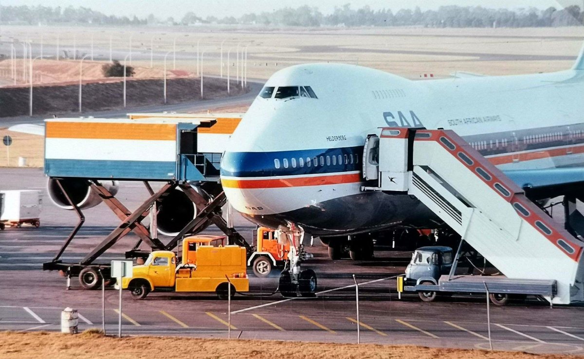 SAA.Helderberg.ZSSAS.SA295_03