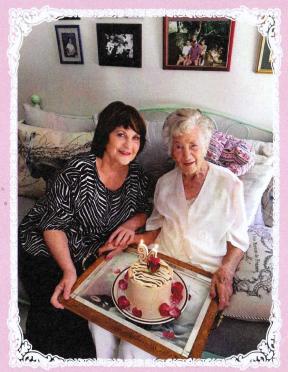 WALT-VAN-DER-Connie-1921-2016-F_98