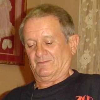 WATT-VAN-DER-Vivian-1943-2021-M