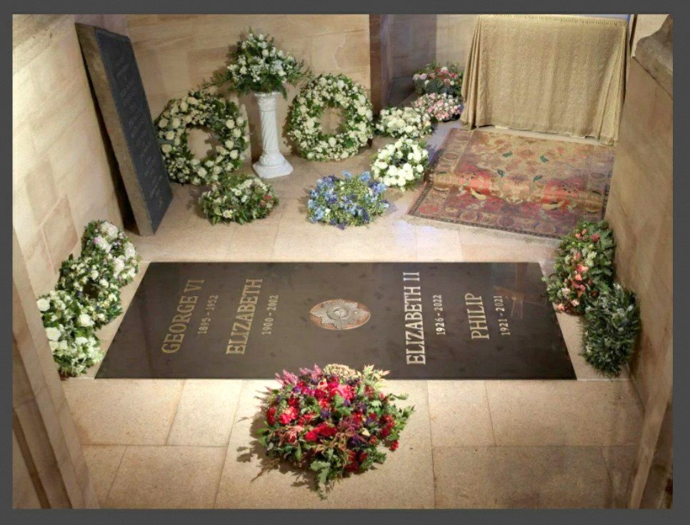 WINDSOR-Elizabeth-Alexandra-Mary-Nn-Princess.QueenElizabethII-1926-2022-HRH.HerRoyalHighness.HerMajesty-F_19